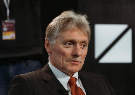 Песков раскрыл, с кем Путин срочно совещался перед переговорами в Стамбуле