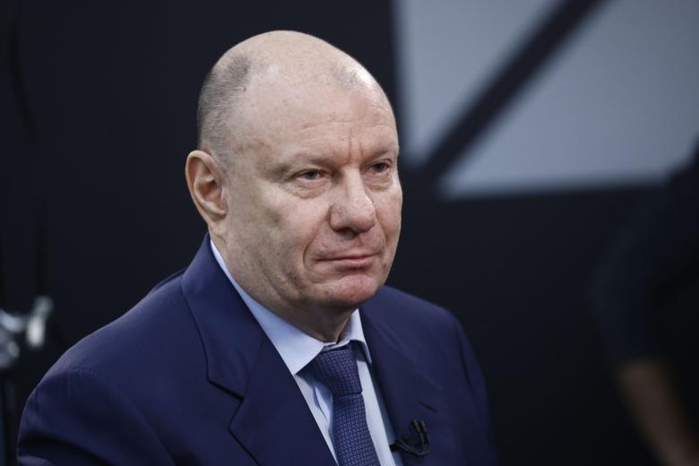 Владимир Потанин