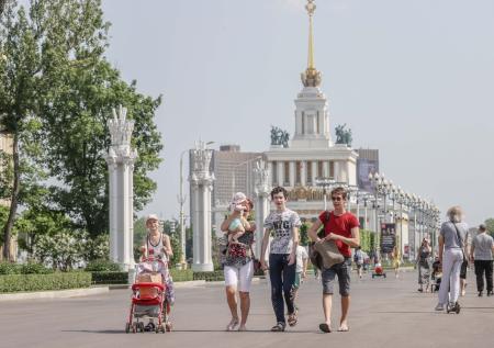 Смертоносный ливень и жара до +35? Погода в Москве в августе: чего ждать
