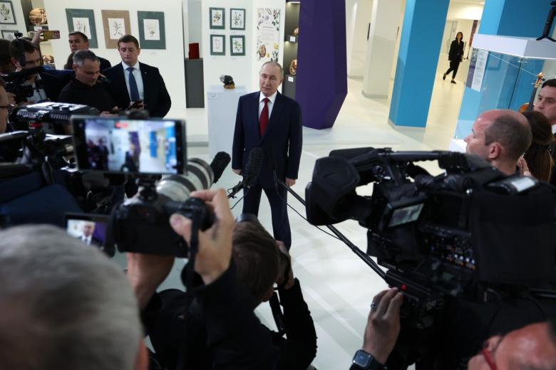 Владимир Путин