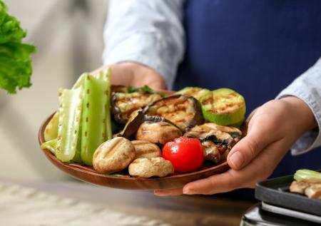 10 привычек на кухне, которые делают из полезной еды вредную! Меняем их