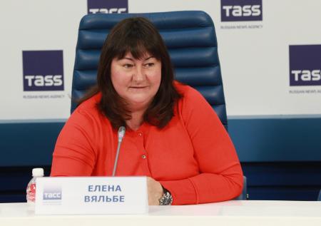 «Какие проблемы?»: Вяльбе оценила желание Губерниева занять ее место