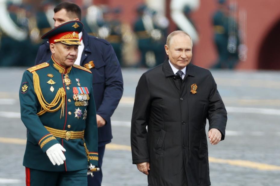 Сергей Шойгу во время парада 9 Мая, 2022 год