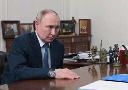 «Собирайтесь и садитесь»: Путин пригласил Хинштейна в свою машину
