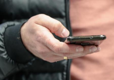 Мошенники научились создавать Telegram-боты для кражи паролей от «Госуслуг»