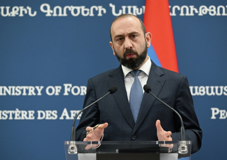 Армения призвала Россию к «оздоровлению» отношений