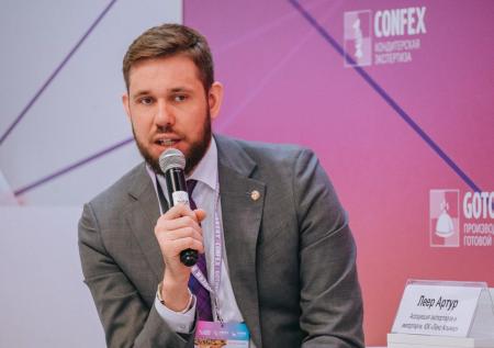 «Это ЕС плохо от их санкций»: Леер о замене доллара и зависимости от Китая