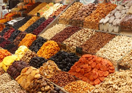 Диетолог раскрыла, какие продукты помогут справиться с экзаменами