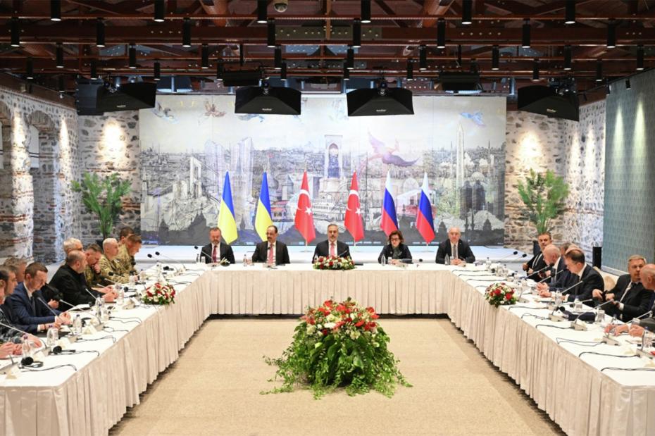 Переговоры между делегациями России и Украины в Стамбуле