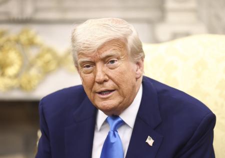 В Кремле сравнили статью WSJ о неготовности Путина к миру со словами Трампа