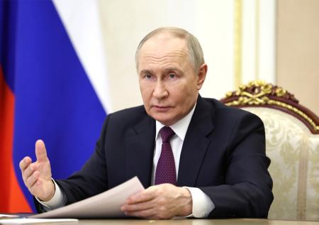 Не Зеленский: Путин подпишет мир только с новым президентом Украины