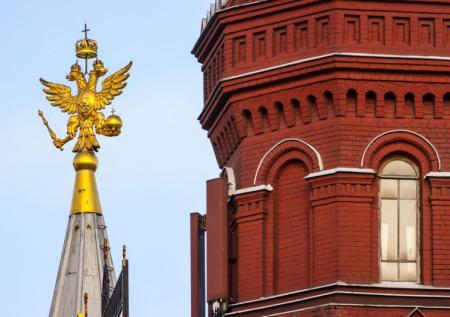 В России проходит «Крестопад»: почему кресты исчезают с логотипов, реакция