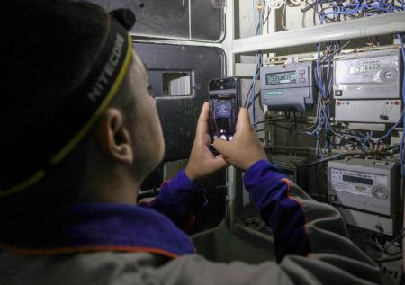 Россиян предостерегли от попытки сэкономить путем скручивания счетчиков