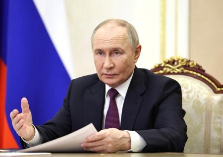Путин одобрил проведение эксперимента по учету мигрантов в Москве
