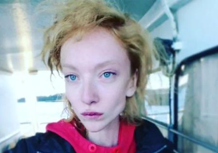 Зарезавшая мужа фотомодель повела себя в суде неожиданным образом
