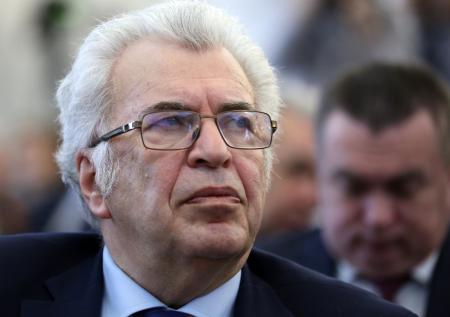 Заслуженный учитель РФ высказался об отмене обществознания в средней школе