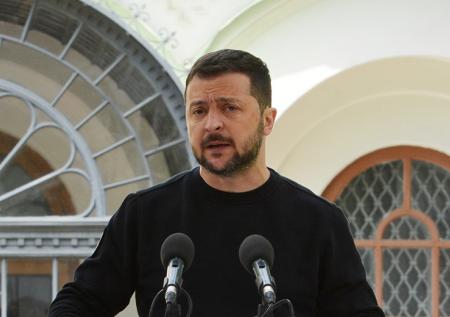 «Провокатор и людоед»: Зеленского высмеяли за очередную критику США
