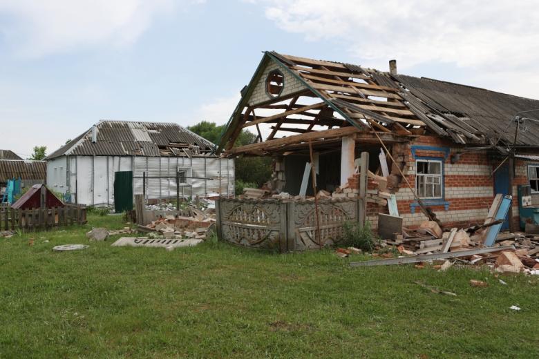 Жилые дома, разрушенные в результате атаки ДРГ, в Белгородской области