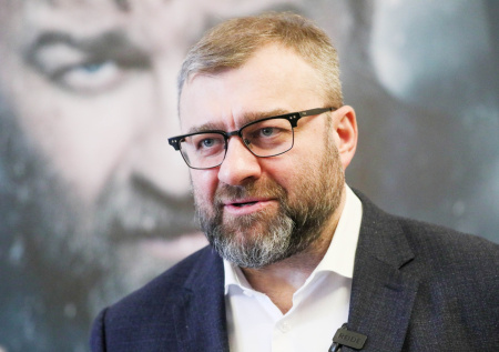 Стало известно о крупном долге актера Пореченкова