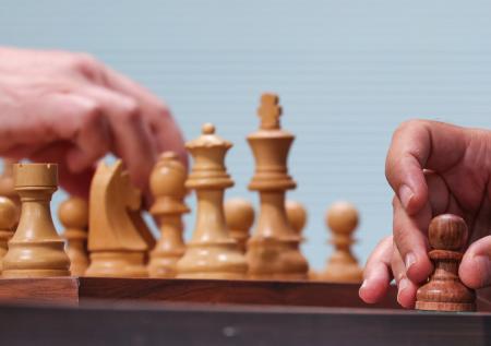 Карякин предложил ввести шахматные уроки в школах России