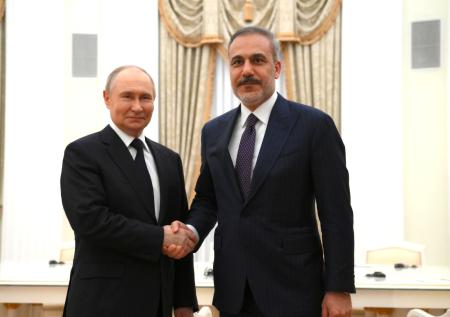Глава МИД Турции раскрыл, что обсуждал с Путиным в Москве