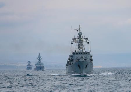 На Балтике стартовали масштабные военно-морские учения
