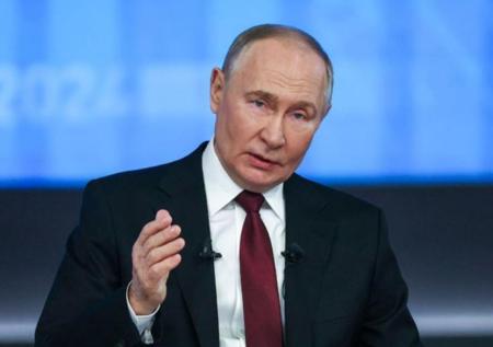 Путин поздравил пограничников с профессиональным праздником