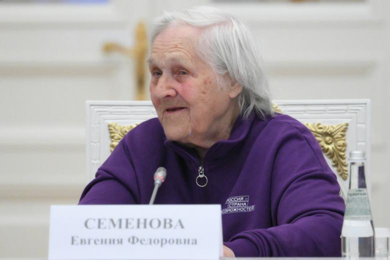 Тревел-блогер Евгения Семенова
