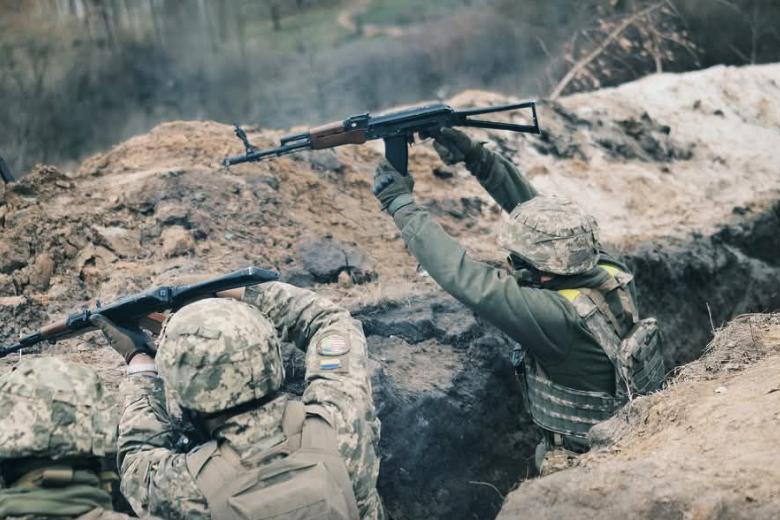 Военнослужащие ВСУ