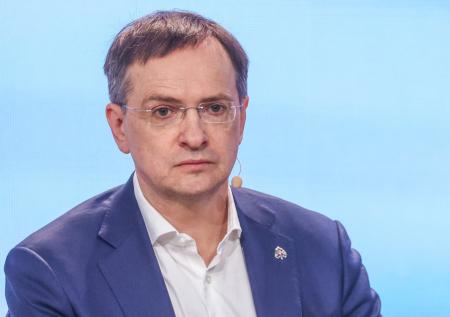 «Все для срыва переговоров»: депутат об угрозах семье Мединского