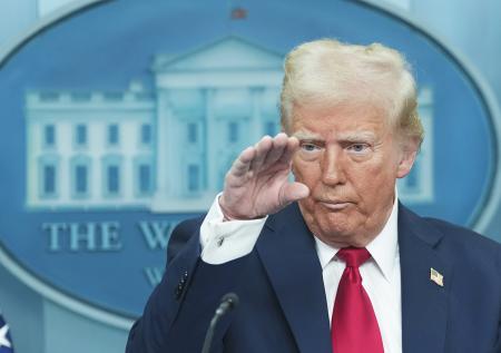 Трамп нашел изъян в подаренном ему самолете