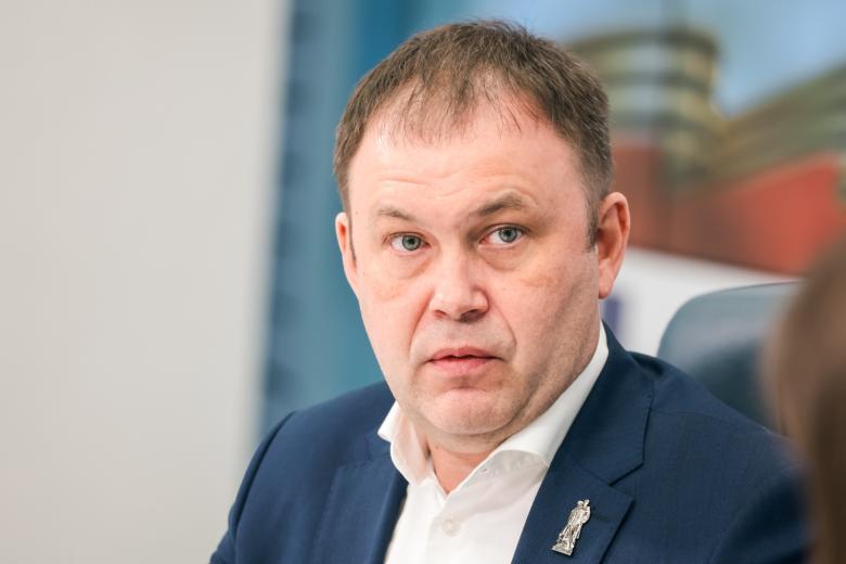 Илья Середюк