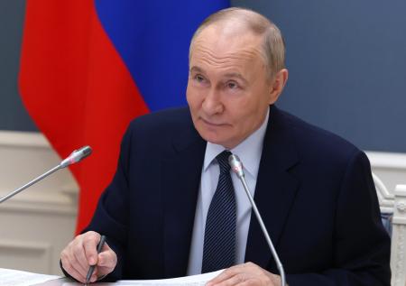 «Потом»: Путин не остановил общения с многодетными семьями после звонка