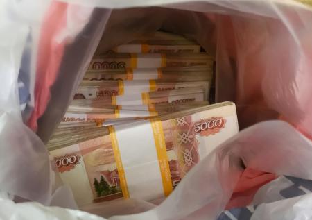 Пенсионер-изобретатель накопил 43 млн рублей и отдал их мошенникам