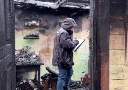 Пять детских трупов на пепелище и мальчик-маугли: главные ЧП за неделю