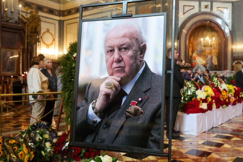 Зураб Церетели
