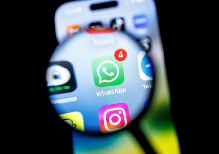 В Госдуме высказались о работе Telegram и WhatsApp в России
