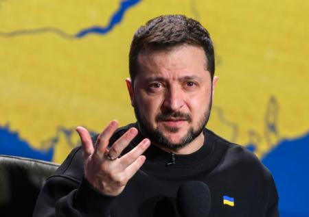 «Кто ты такой?»: в Киеве высмеяли Зеленского после слов о переговорах