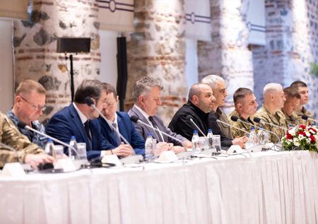 Стало известно, с каким предложением Украина приедет в Стамбул