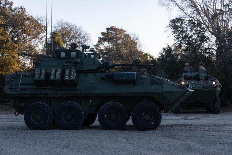 Транспортно-боевая машина LAV Super Bison