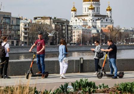 Терапевт раскрыла, для какой части тела самокаты особенно опасны