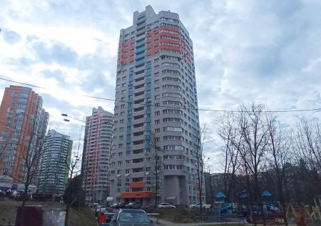 Власти Москвы выставили на торги помещение для бизнеса возле метро