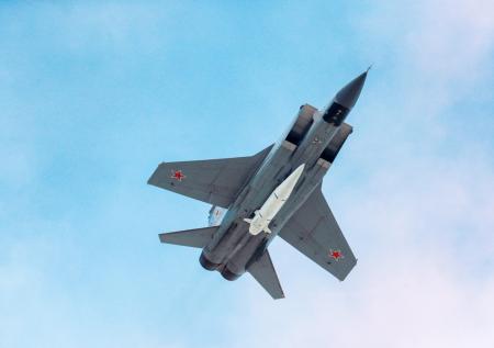 Гиперзвуковая ракета «Кинжал» впервые поразила цель в Николаеве