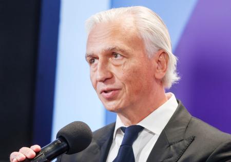 «Так чиновники отвечают»: Мишустин пошутил над главой «Газпром нефти»