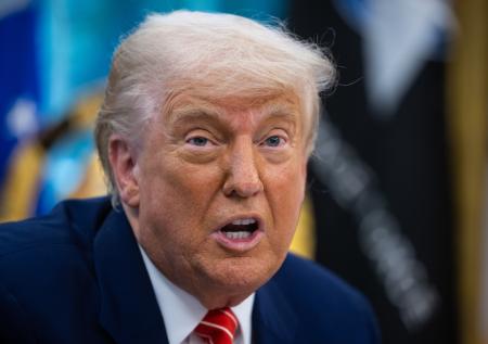 «Не будет малого шанса»: Трамп раскрыл, без чего не смогут выжить США