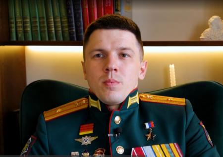 «Оказались сильно разбиты стопы»: Герой России о спасении бойца СВО