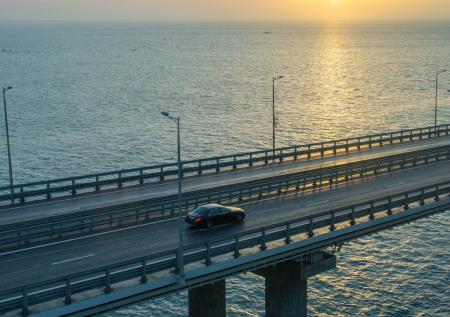 Морской транспорт в Севастополе приостановил движение