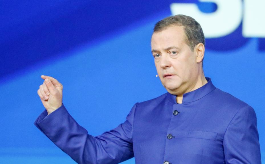Дмитрий Медведев