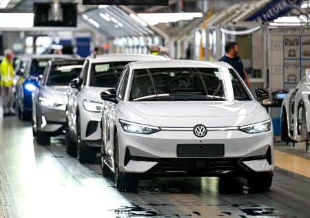 Германский автогигант проведет масштабное увольнение сотрудников
