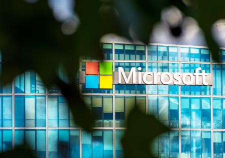 В Microsoft продолжаются массовые увольнения на фоне огромных вложений в ИИ